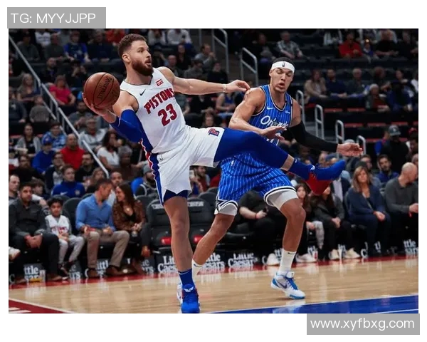 勇士与活塞对决精彩直播篮网赛事全程回顾与分析